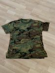 camo t-shirt