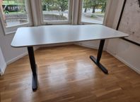 IKEA Bekant sitta/stå skrivbord 160x80