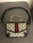 GUCCI CLUTCH POCHETTE HANDVÄSKA CROSSBODY VÄSKA 