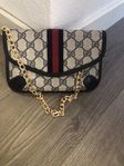 GUCCI CLUTCH POCHETTE HANDVÄSKA CROSSBODY VÄSKA 