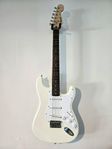 Squier Bullet Strat HT - Elgitarr