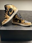 Air Jordan 1 Mid SE sneakers (storlek 38)