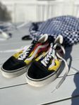 VANS flames sneakers stl 39