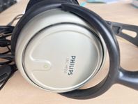 Hörlurar Philips m 6 m sladd  + volymkontroll