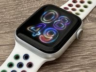 Apple Watch series 4 Nike+ 44mm 