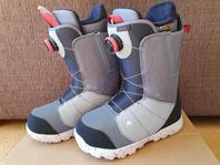 BURTON snowboard boots. BOA