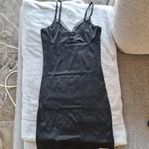 Underklänningar...... slimfit strl M+Xl