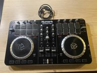 Numark Mixtrack Pro II