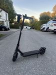 Xiaomi pro 2 elsparkcykel i mycket fint skick med laddare