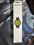 Samsung Galaxy Watch6 44mm Bluetooth i OBRUTEN förpackning