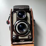 TLR gammal kamera Yashica 44