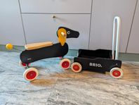 Brio lära gå-vagn och Brio hund