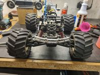 traxxas t-maxx 2.5 classic