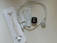 Apple Watch Series 9 41mm GPS + Cell