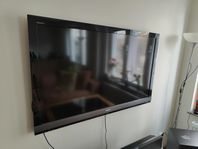 Sony Bravia 52" LED TV inkl väggfäste