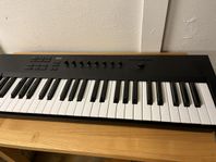 Keyboard - Native Instruments Komplete Kontrol A49