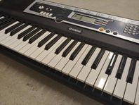 Yamaha YPT-210 Keyboard