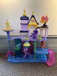 My Little Pony Seaquestria slott med ett par ponys