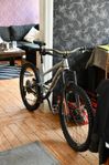 Commencal clash enduro bike ‘L’