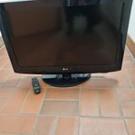 Tv av märket LG 32" modell: 32LD320N-ZA