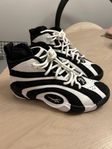 Reebok Shaqnosis dam strl 37,5