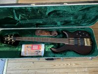 Peavey Cirrus 5 Fretless