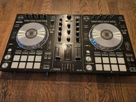 DJ kontroller Pioneer DDJ-SR