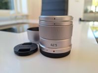 Panasonic Lumix G 42.5/1.7 OIS