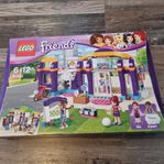 Lego friends Heartlake Sports center