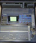 Yamaha 02R96 Digitalmixer med mätarbrygga 