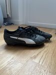 Puma fotbollsskor strl 41