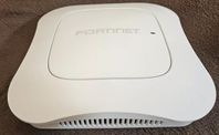 Fortinet WLAN Trådlös Access Point (modell: AP822i V2)