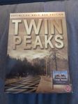 Twin Peaks: Definitive Gold Box Edition DVD Box