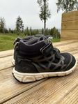 Barnskor Gore-Tex Viking Veme Mid strl 29