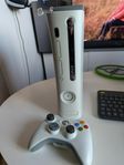 Säljer xbox 360 med hdd och kontroll 