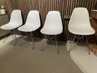 Eames Plastic Side Chair DSR (4st.)