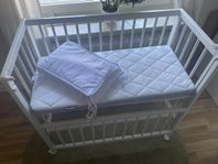 Bedside crib från Fillikid