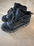 Columbia Winter boots (Waterproof) 