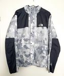 The North Face Camo Vindjacka Windbreaker