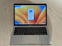 Apple MacBook Pro 13" 2017 silver 