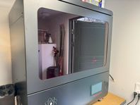 LC Magna 3D printer.  DLP. Nypris över 200.000:-