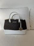 Michael Kors Sutton Bag