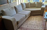 Beige soffa