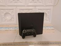 Playstation 4 Slim