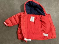 New hooded puffer Gap jacket with tags 18-24 månader