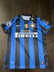 Inter CL-final 2010 Zanetti #4