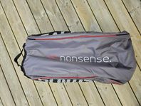 NY racketväska Salming Pro Tour Racket Bag