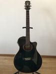 Yamaha APX-5A acoustic guitar (with microphone and preamp)