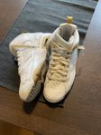 Jordan Sneakers white 