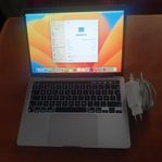 Macbook Pro 2022 M2 8 gb ram 256 gb hdd